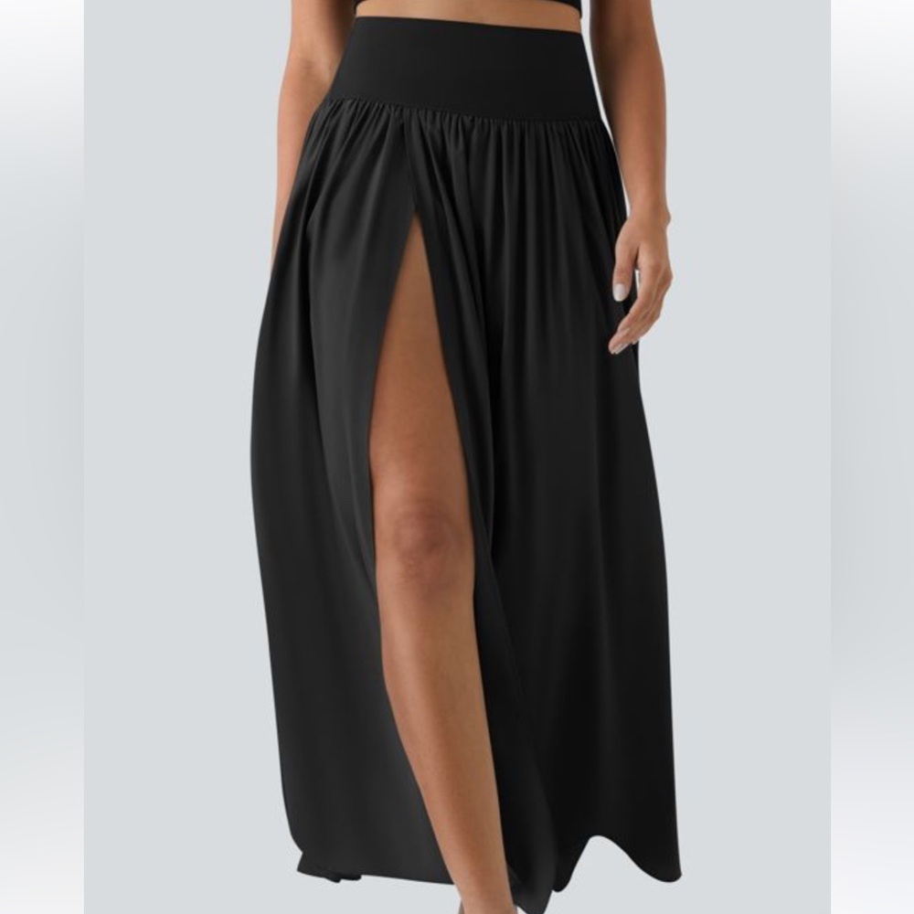 NWT Halara breezful Elegant Black Women's Skirt - Picture 2 of 4
